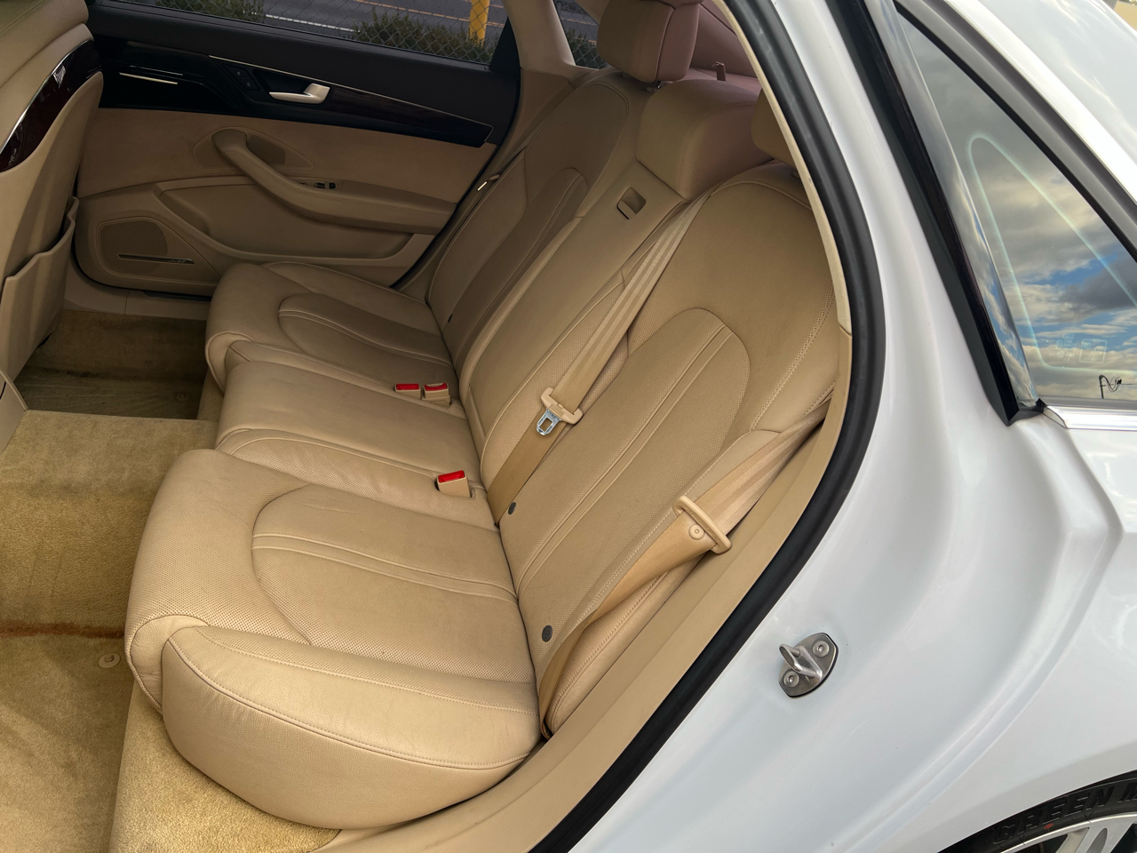 Audi A8 4.0T Sedan L quattro Tiptronic 2013