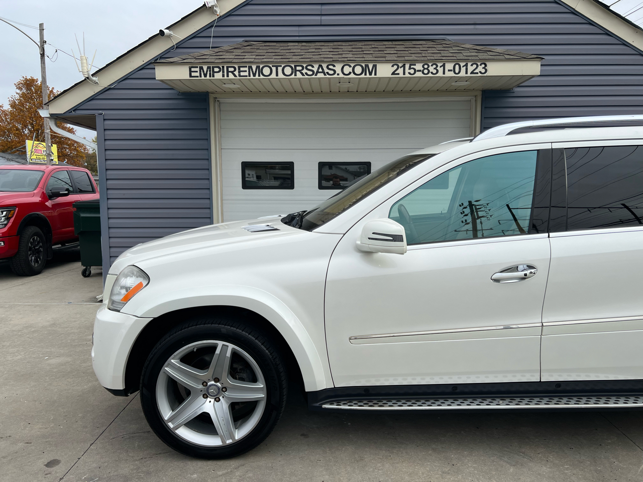 Mercedes-Benz GL-Class GL550 4MATIC 2011