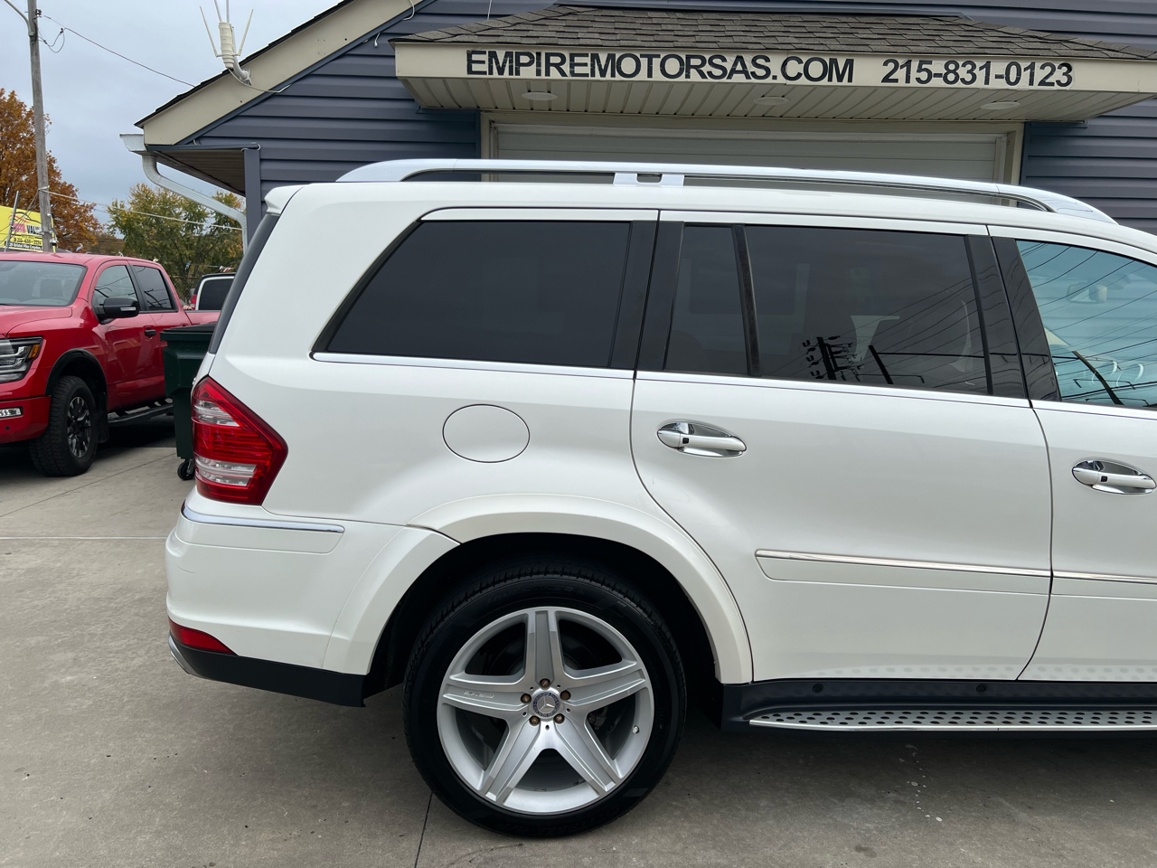 Mercedes-Benz GL-Class GL550 4MATIC 2011