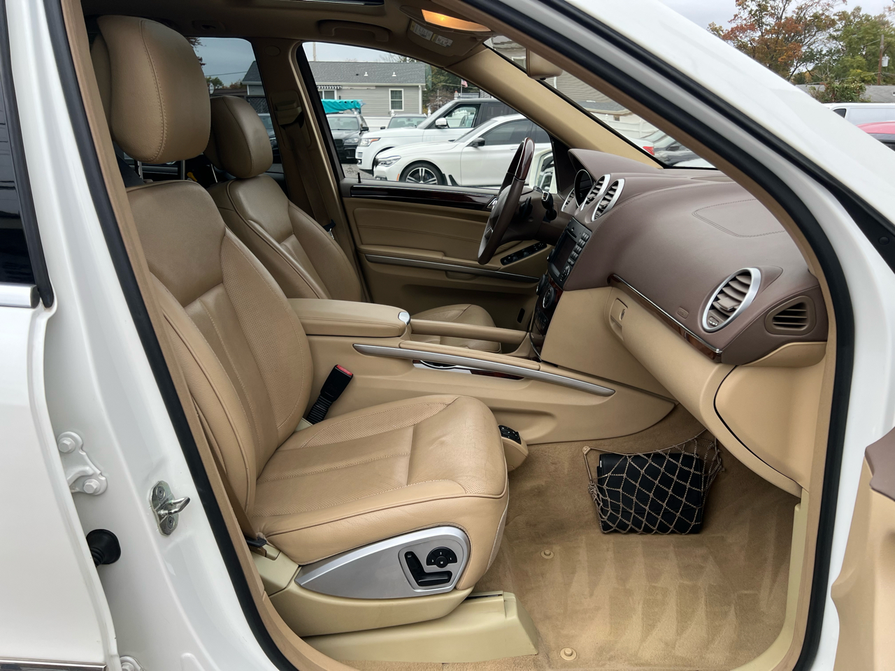 Mercedes-Benz GL-Class GL550 4MATIC 2011