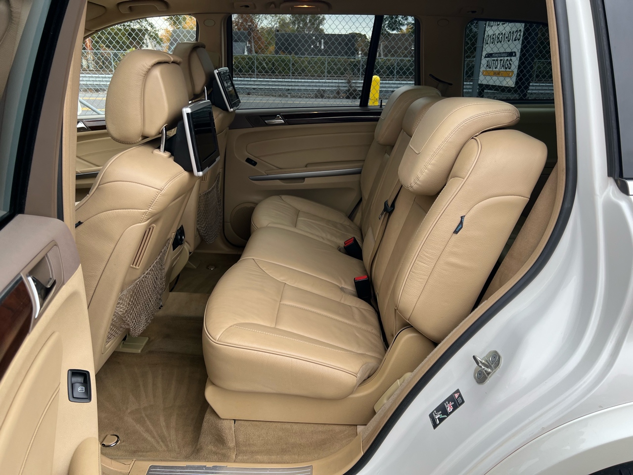 Mercedes-Benz GL-Class GL550 4MATIC 2011