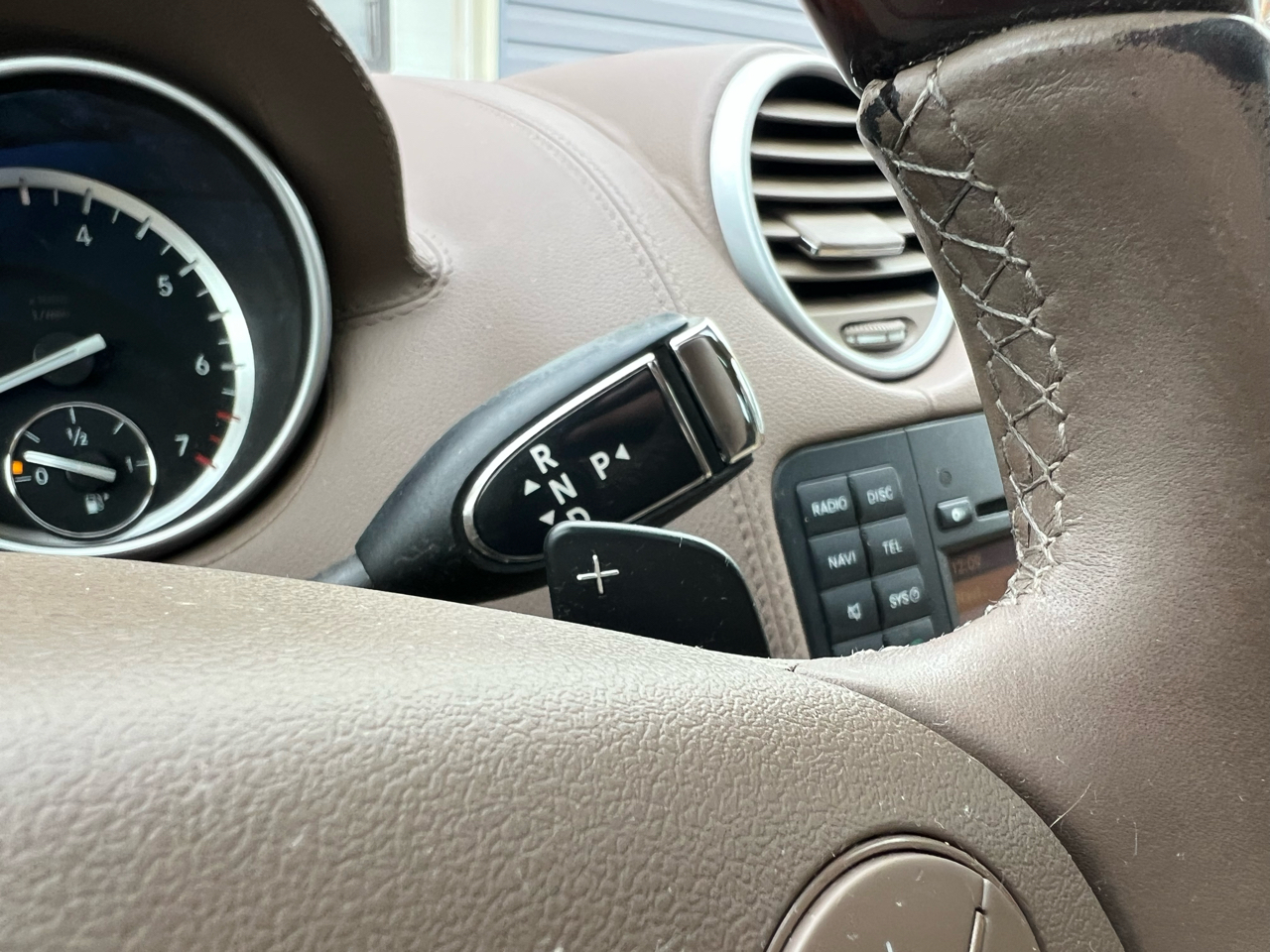 Mercedes-Benz GL-Class GL550 4MATIC 2011