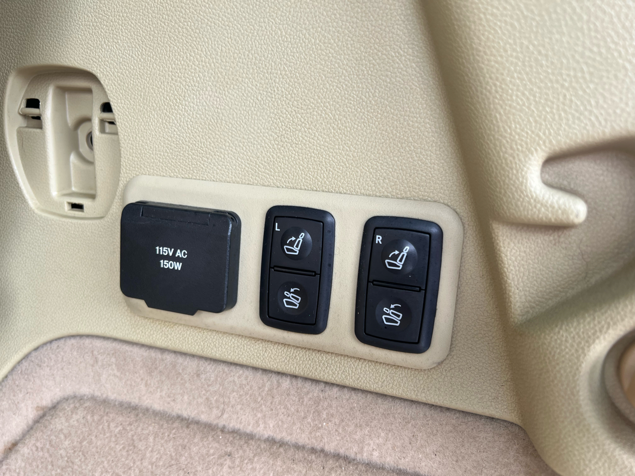 Mercedes-Benz GL-Class GL550 4MATIC 2011