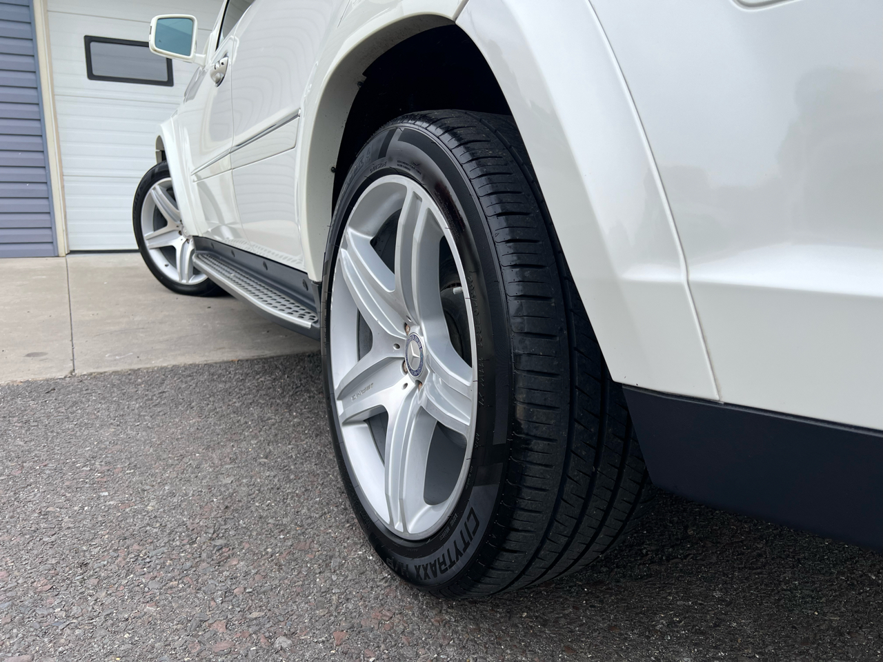 Mercedes-Benz GL-Class GL550 4MATIC 2011