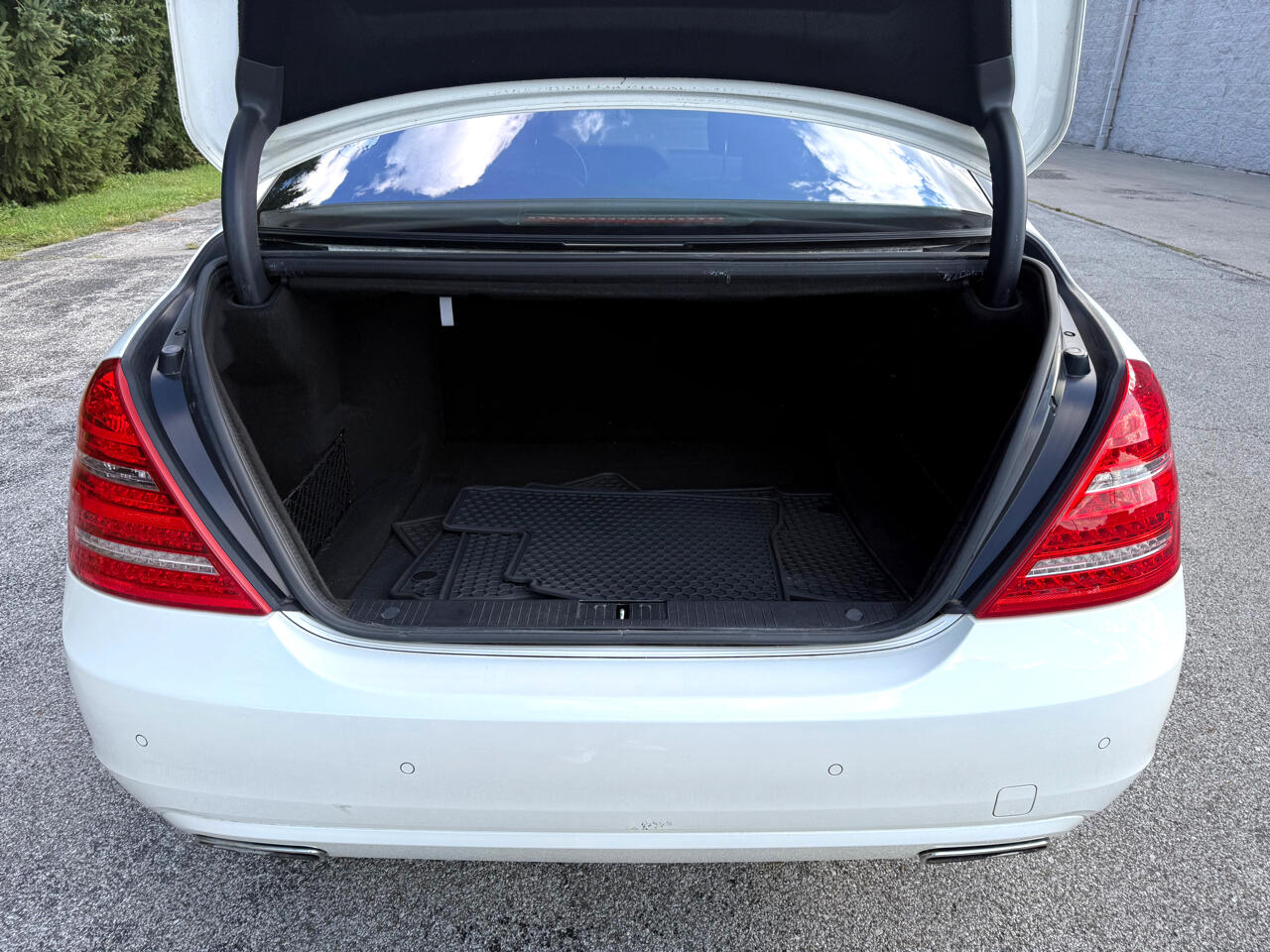 2013 Mercedes Benz S 550 4MATIC photo 14