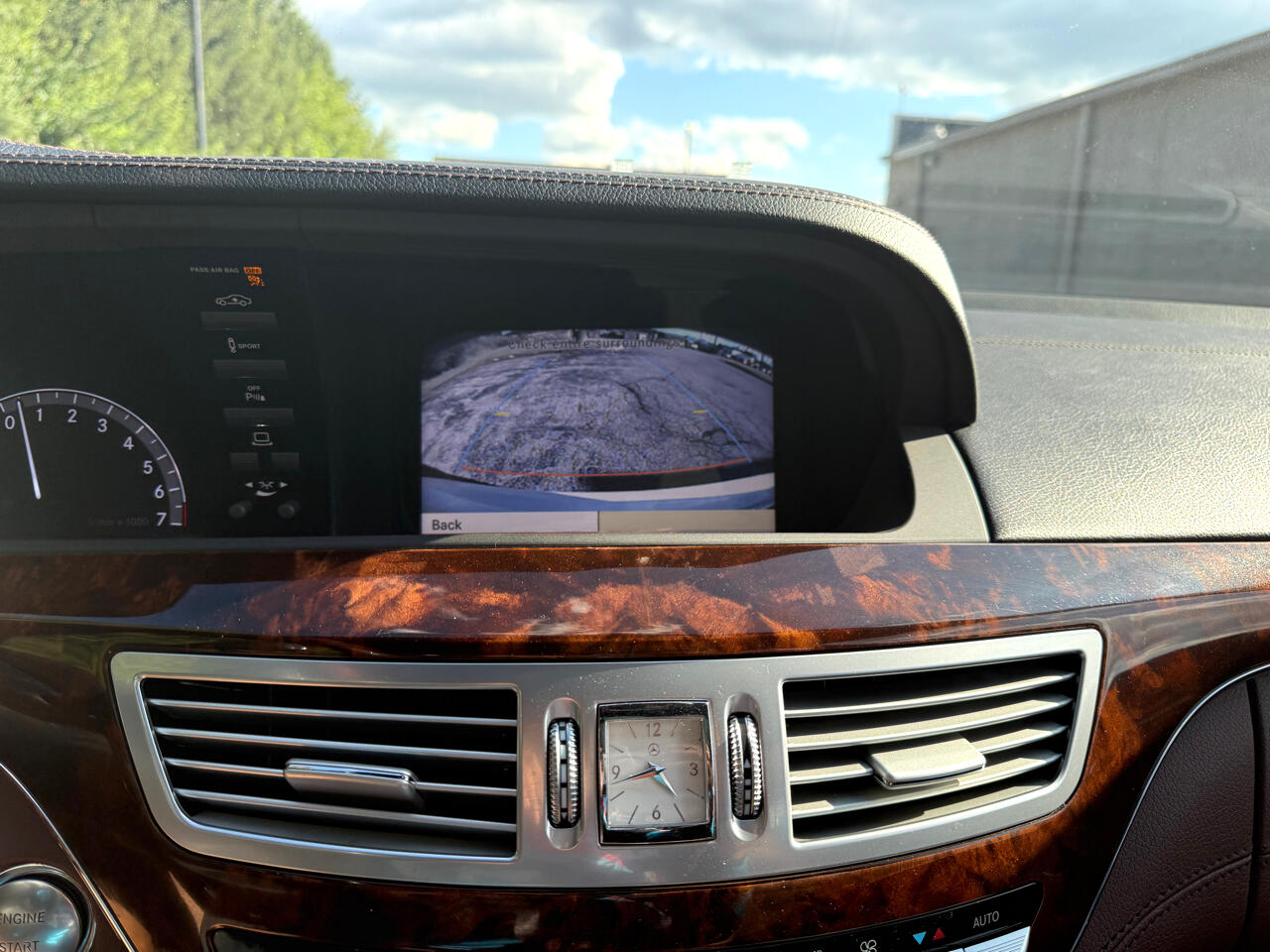 2013 Mercedes Benz S 550 4MATIC photo 24
