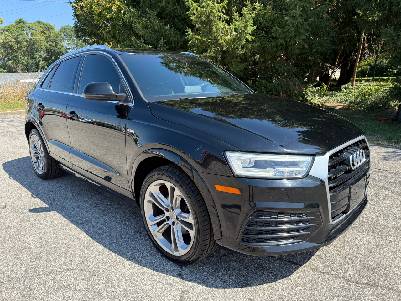 Audi Q3 Prestige quattro 2017 Audi Q3 Prestige quattro 2017
