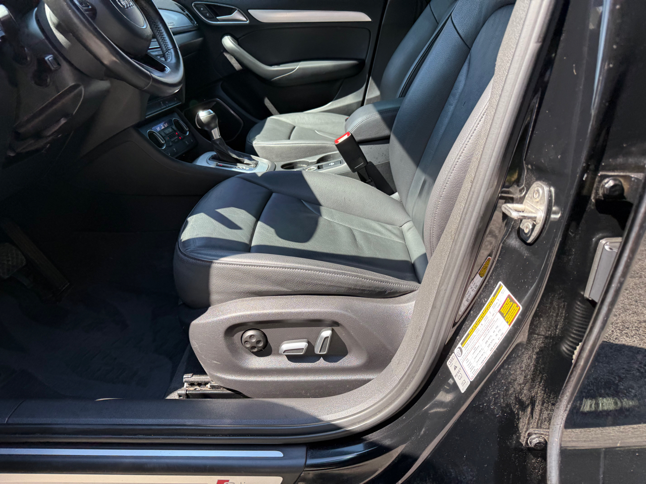 Audi Q3 Prestige quattro 2017 Audi Q3 Prestige quattro 2017