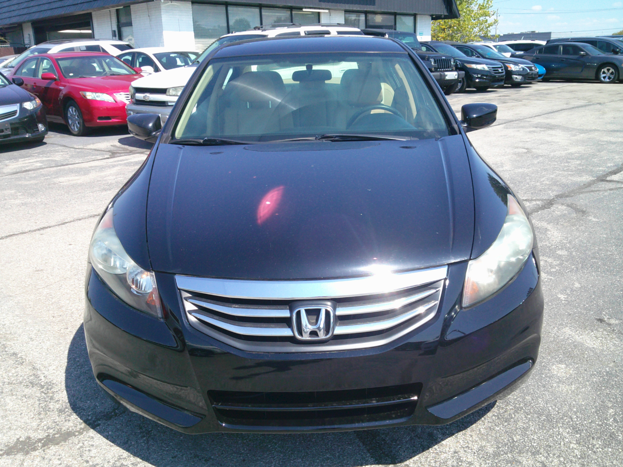 Honda Accord SE Sedan AT 2012 Honda Accord SE Sedan AT 2012