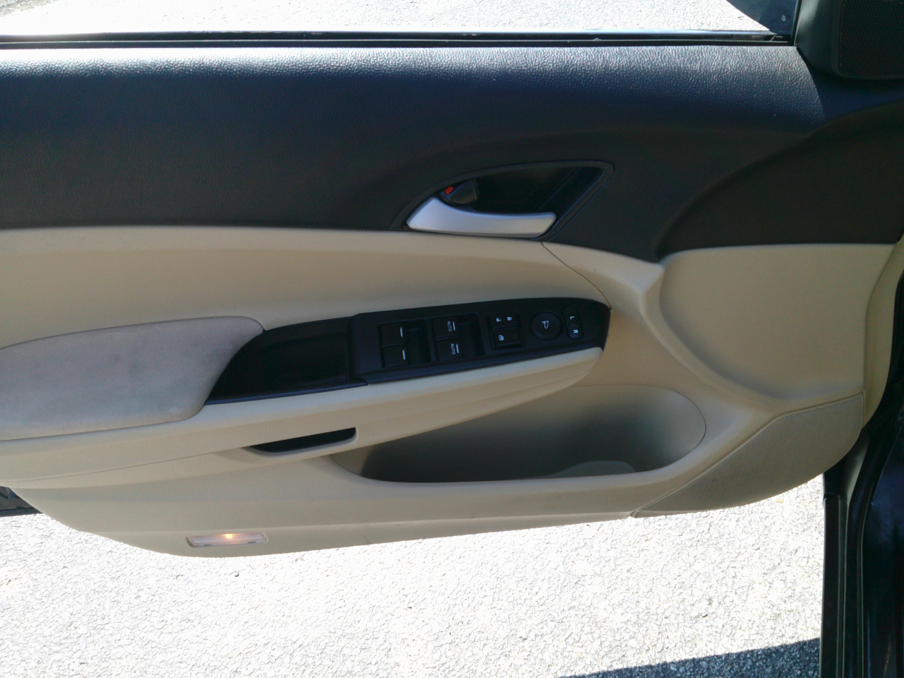 Honda Accord SE Sedan AT 2012 Honda Accord SE Sedan AT 2012