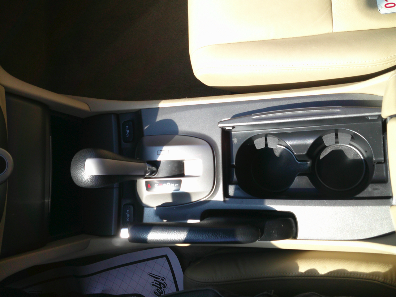 Honda Accord SE Sedan AT 2012 Honda Accord SE Sedan AT 2012