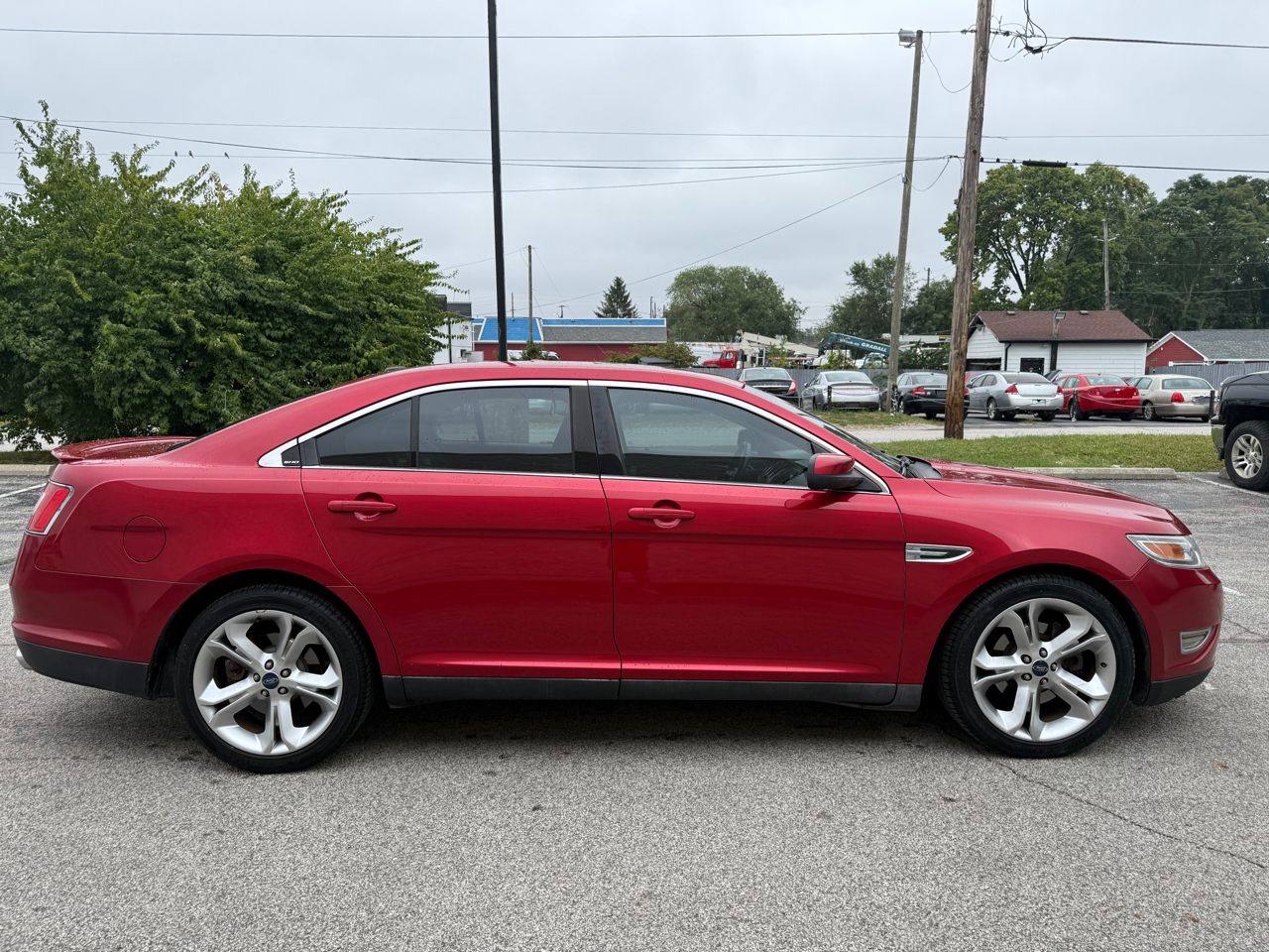 2010 Ford Taurus SHO photo 4