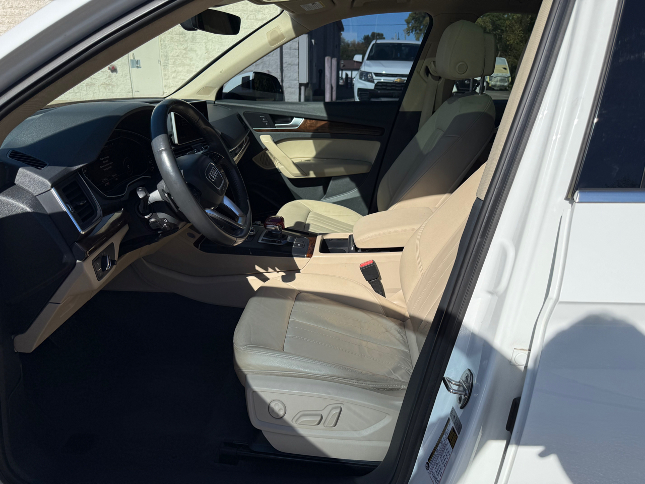 Audi Q5 2.0T Premium Plus quattro 2018 Audi Q5 2.0T Premium Plus quattro 2018