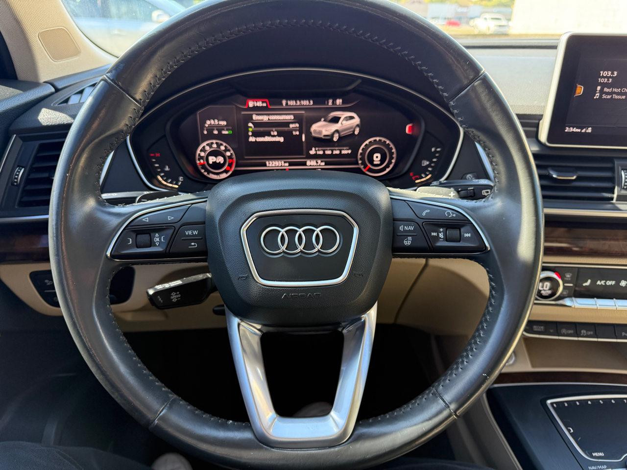 Audi Q5 2.0T Premium Plus quattro 2018 Audi Q5 2.0T Premium Plus quattro 2018