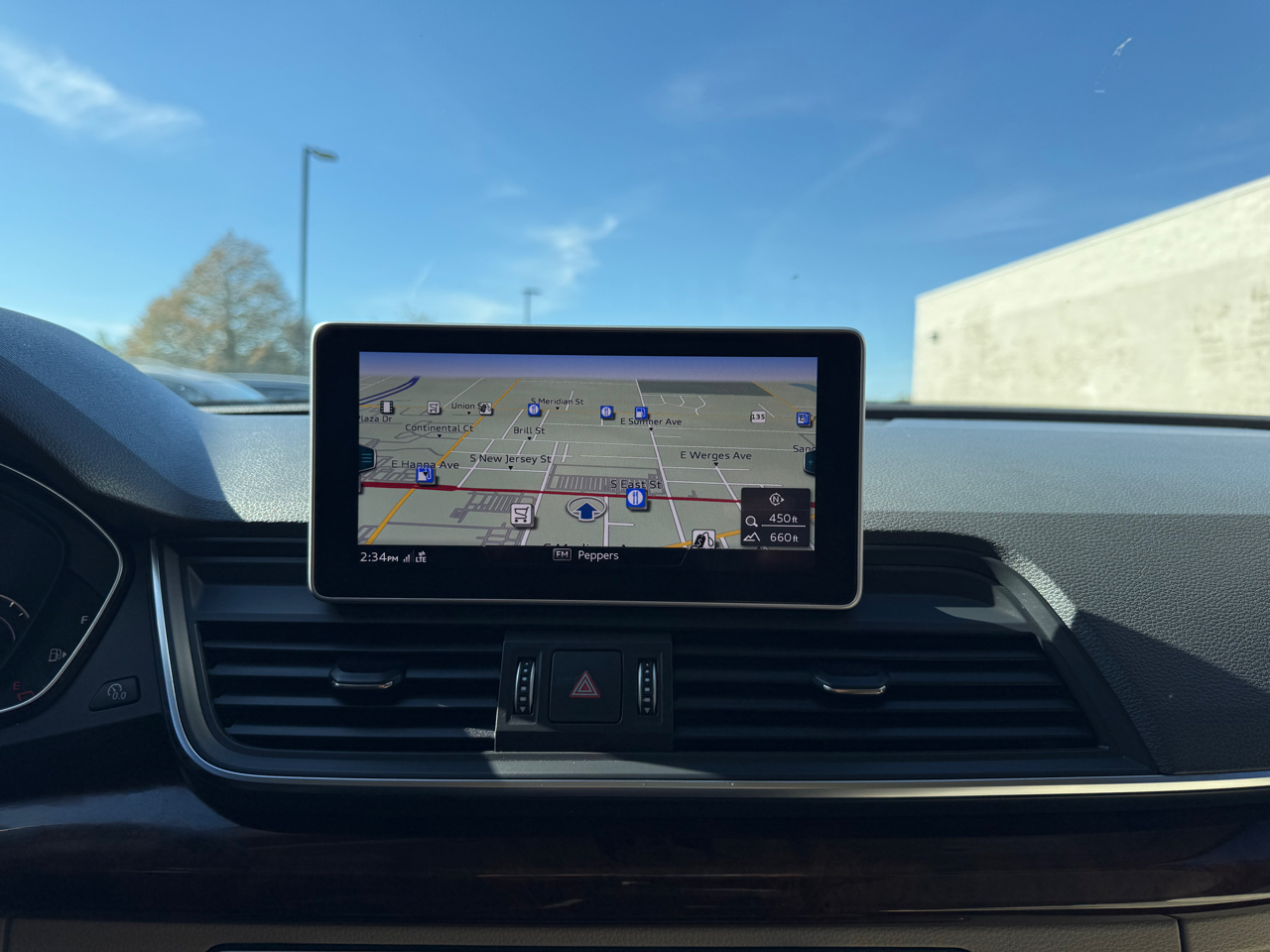 Audi Q5 2.0T Premium Plus quattro 2018 Audi Q5 2.0T Premium Plus quattro 2018