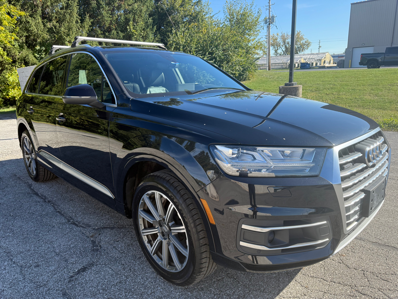 Audi Q7 2.0T Premium Plus quattro 2017 Audi Q7 2.0T Premium Plus quattro 2017