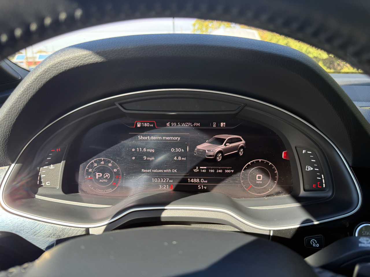 Audi Q7 2.0T Premium Plus quattro 2017 Audi Q7 2.0T Premium Plus quattro 2017