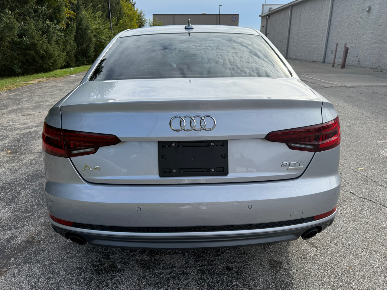 Audi A4 2.0T Premium Plus Sedan 2018 Audi A4 2.0T Premium Plus Sedan 2018