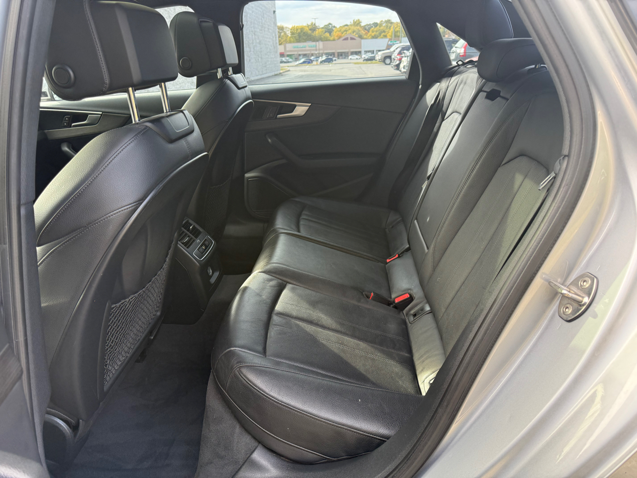 Audi A4 2.0T Premium Plus Sedan 2018 Audi A4 2.0T Premium Plus Sedan 2018