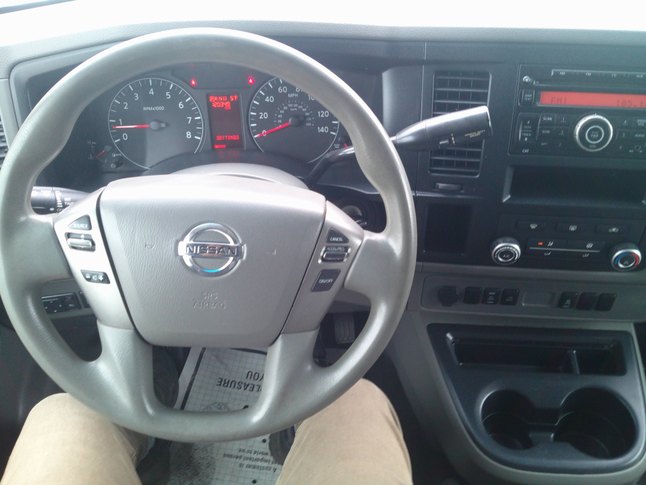 Nissan NV Cargo NV3500 HD High Roof V8 S 2013 Nissan NV Cargo NV3500 HD High Roof V8 S 2013