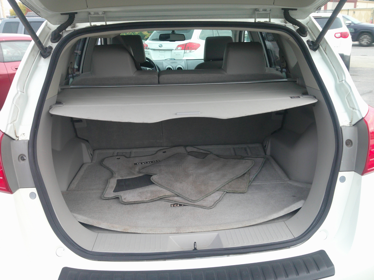 Nissan Rogue SL 2WD 2013 Nissan Rogue SL 2WD 2013