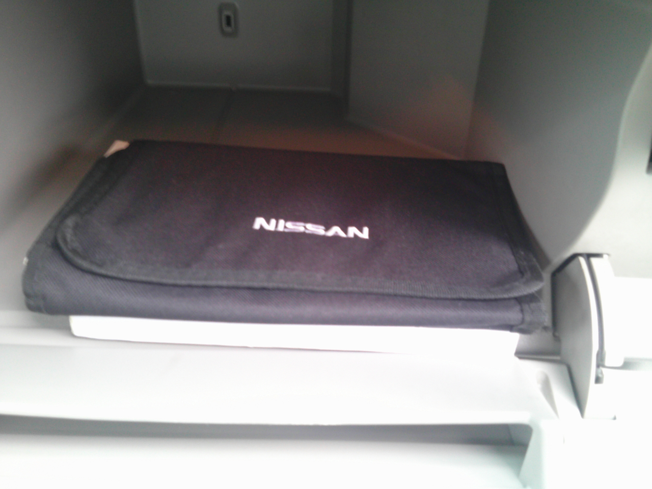 Nissan Rogue SL 2WD 2013 Nissan Rogue SL 2WD 2013