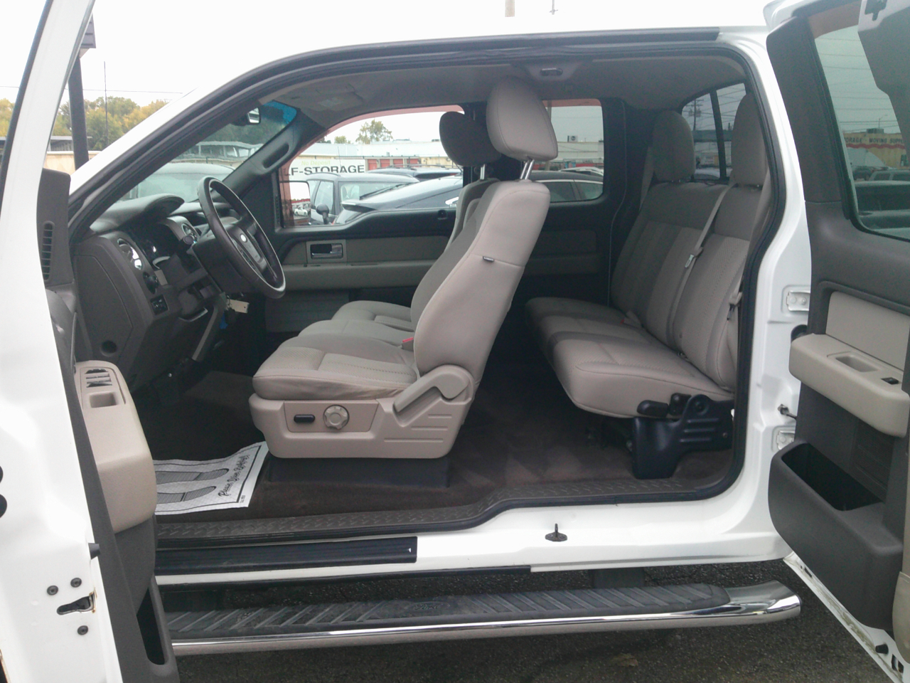 Ford F-150 XLT SuperCab 8-ft. Bed 4WD 2010 Ford F-150 XLT SuperCab 8-ft. Bed 4WD 2010