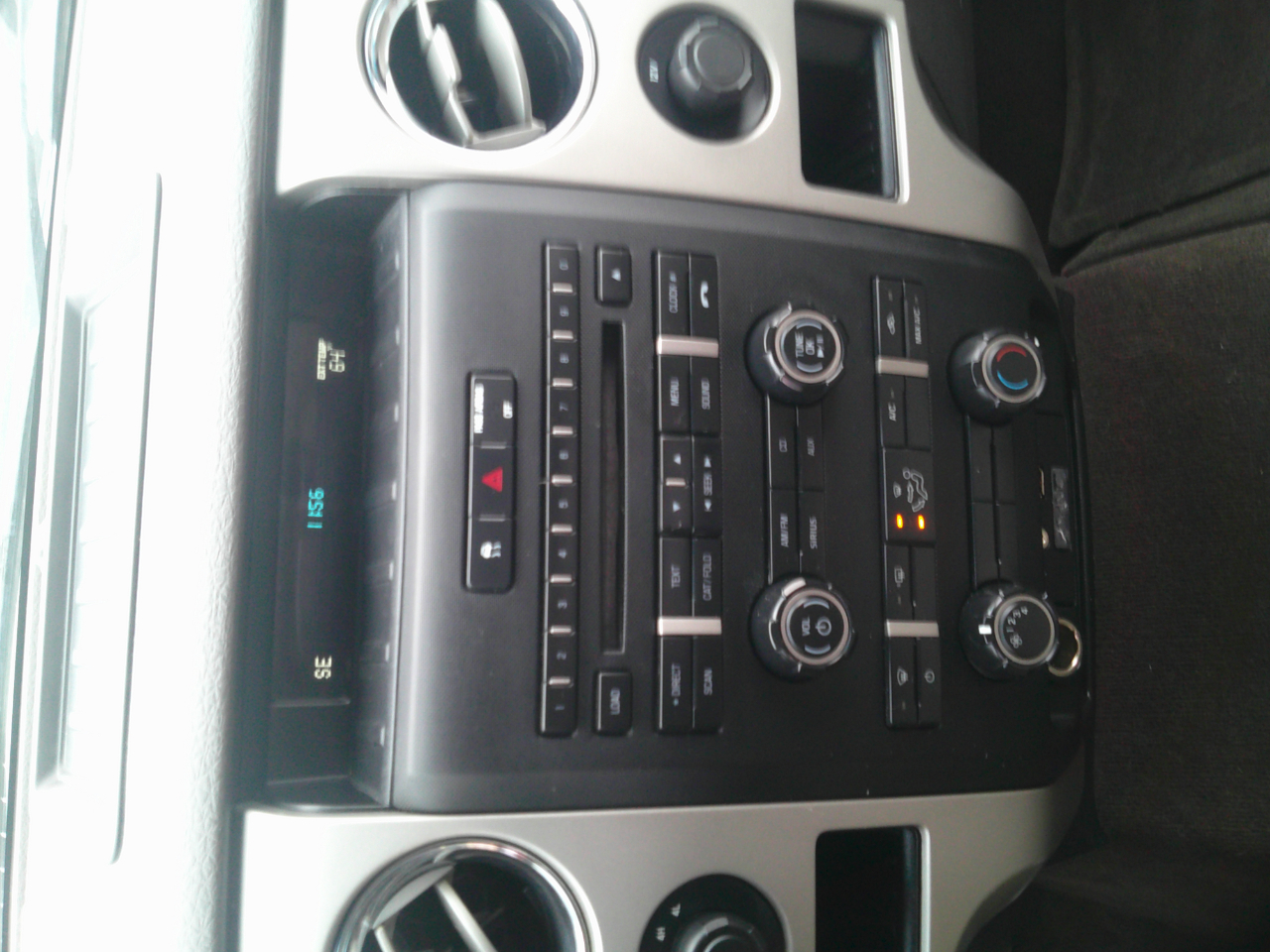 Ford F-150 XLT SuperCab 8-ft. Bed 4WD 2010 Ford F-150 XLT SuperCab 8-ft. Bed 4WD 2010