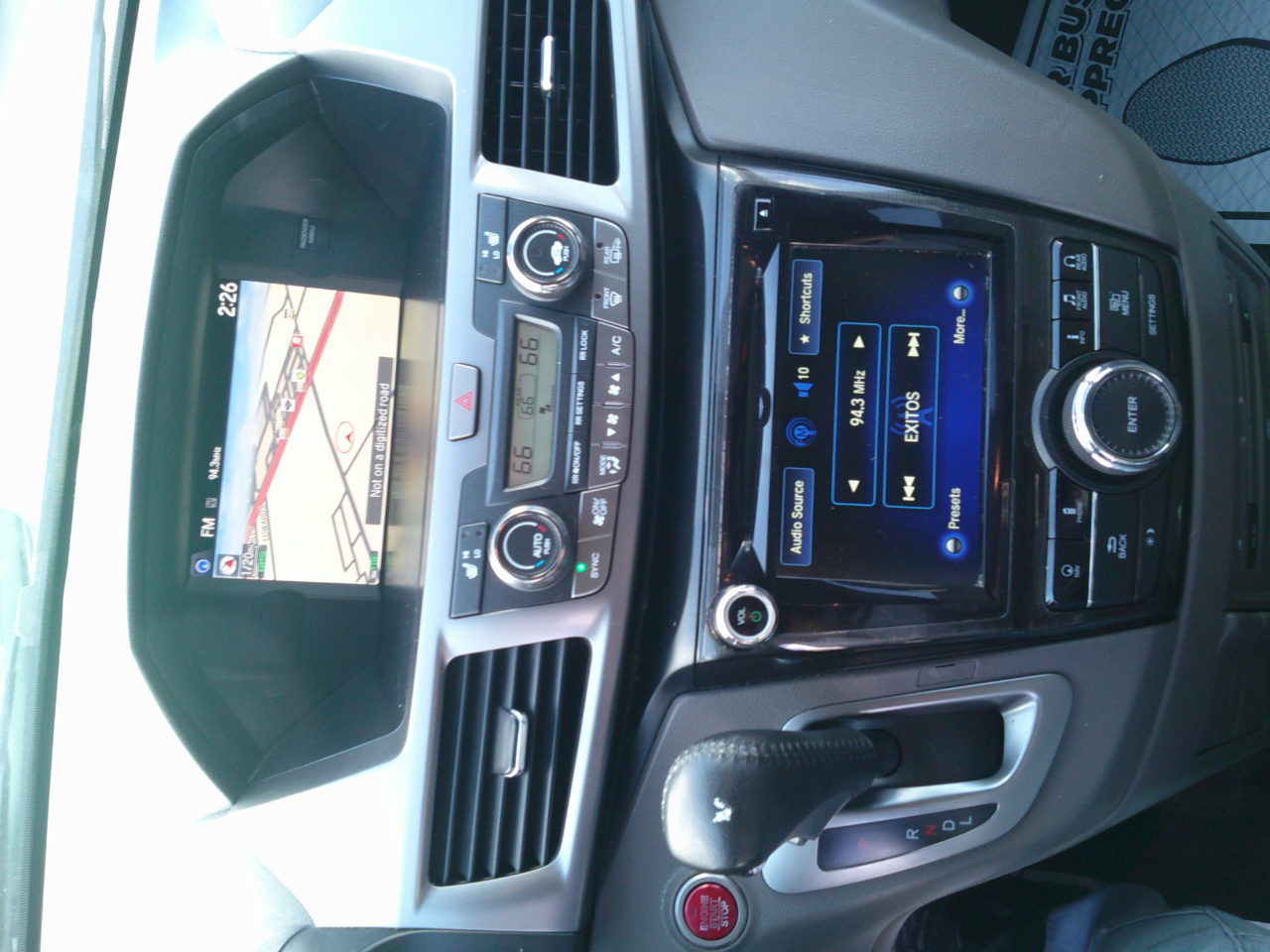 Honda Odyssey Touring Elite 2014 Honda Odyssey Touring Elite 2014