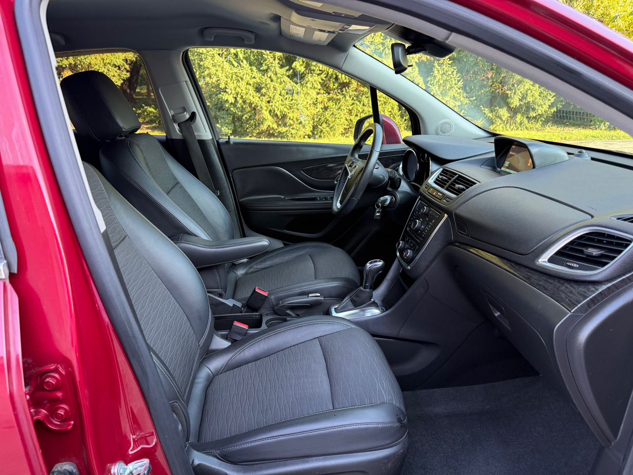 Buick Encore Base FWD 2016 Buick Encore Base FWD 2016