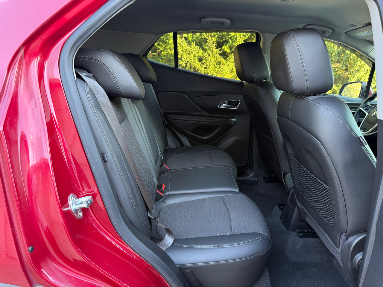 Buick Encore Base FWD 2016 Buick Encore Base FWD 2016