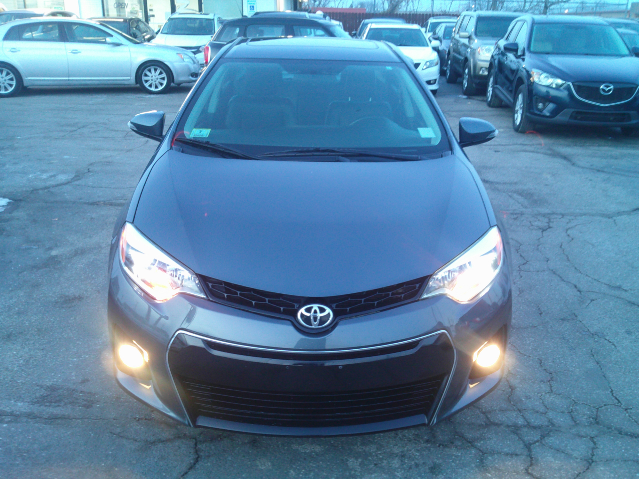 Toyota Corolla S Premium CVT 2016