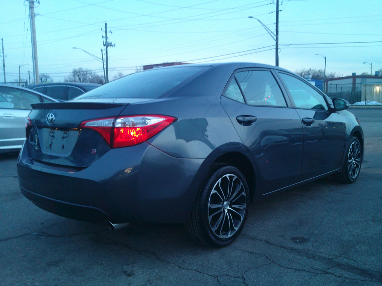 Toyota Corolla S Premium CVT 2016