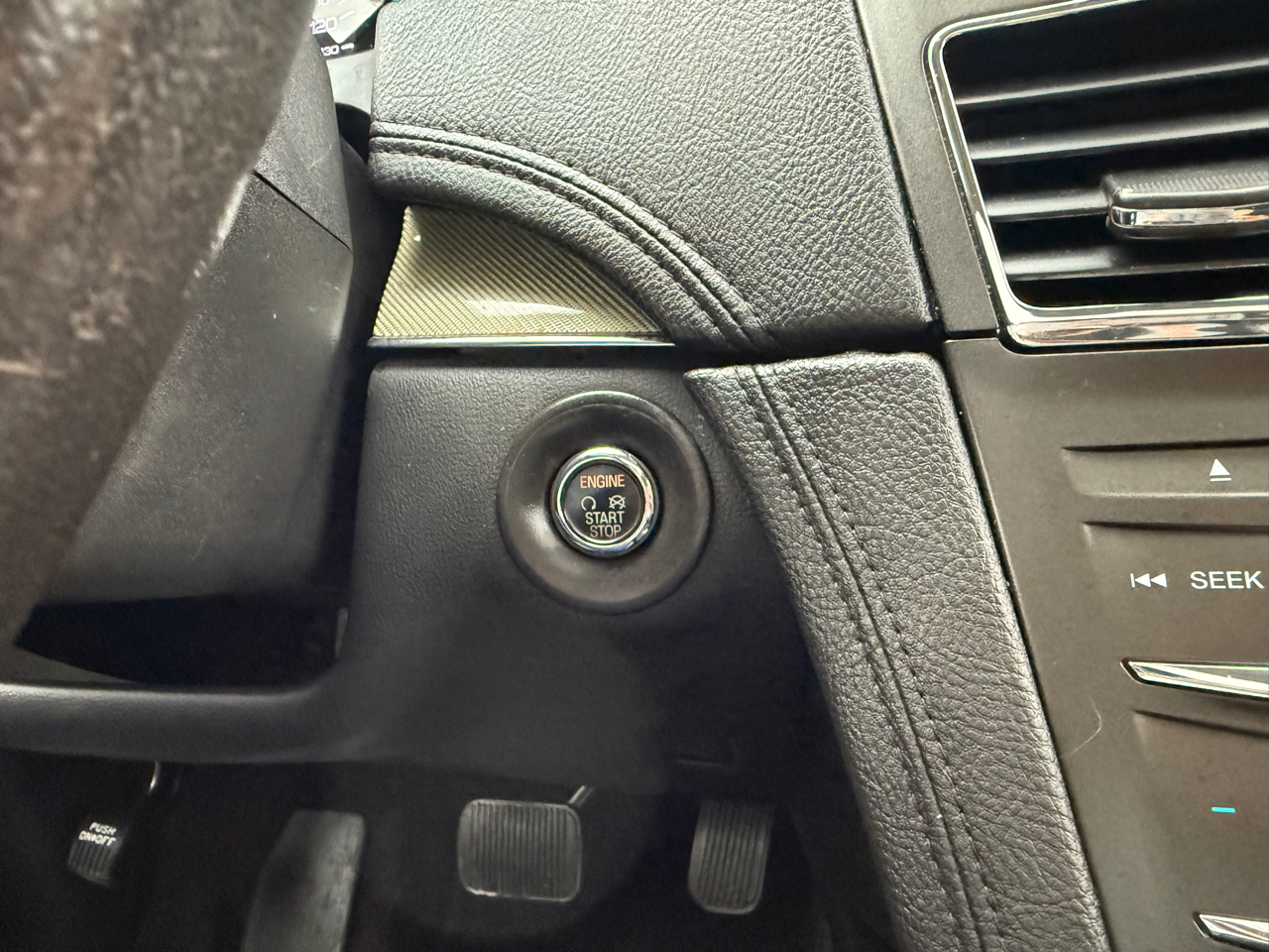 Lincoln MKT 3.5L with EcoBoost AWD 2017