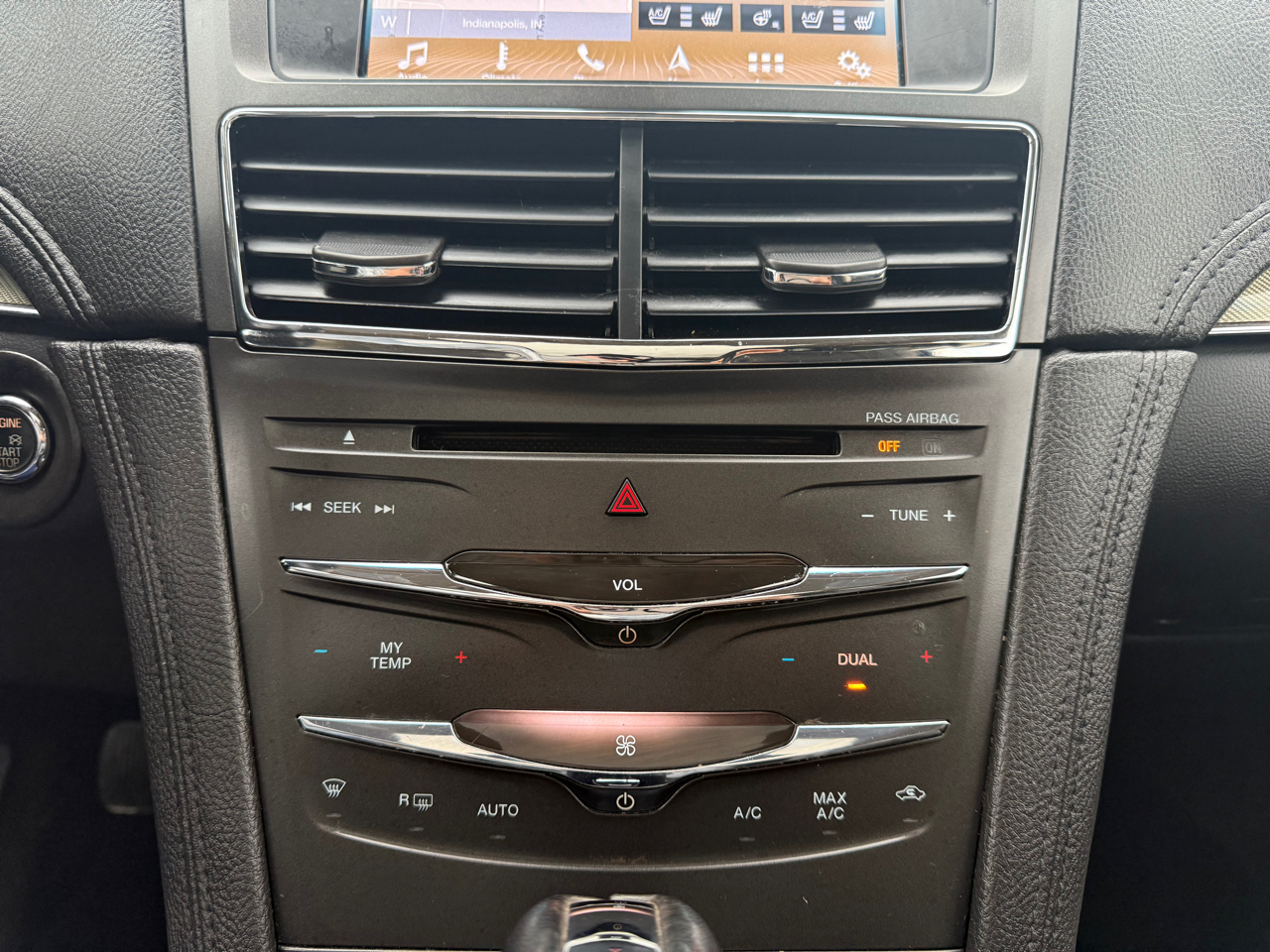 Lincoln MKT 3.5L with EcoBoost AWD 2017