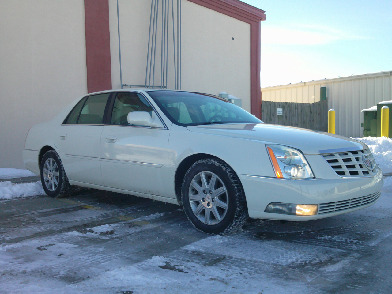 Cadillac DTS Premium w/ Navi 2011