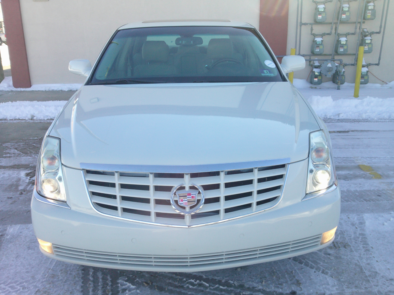 Cadillac DTS Premium w/ Navi 2011