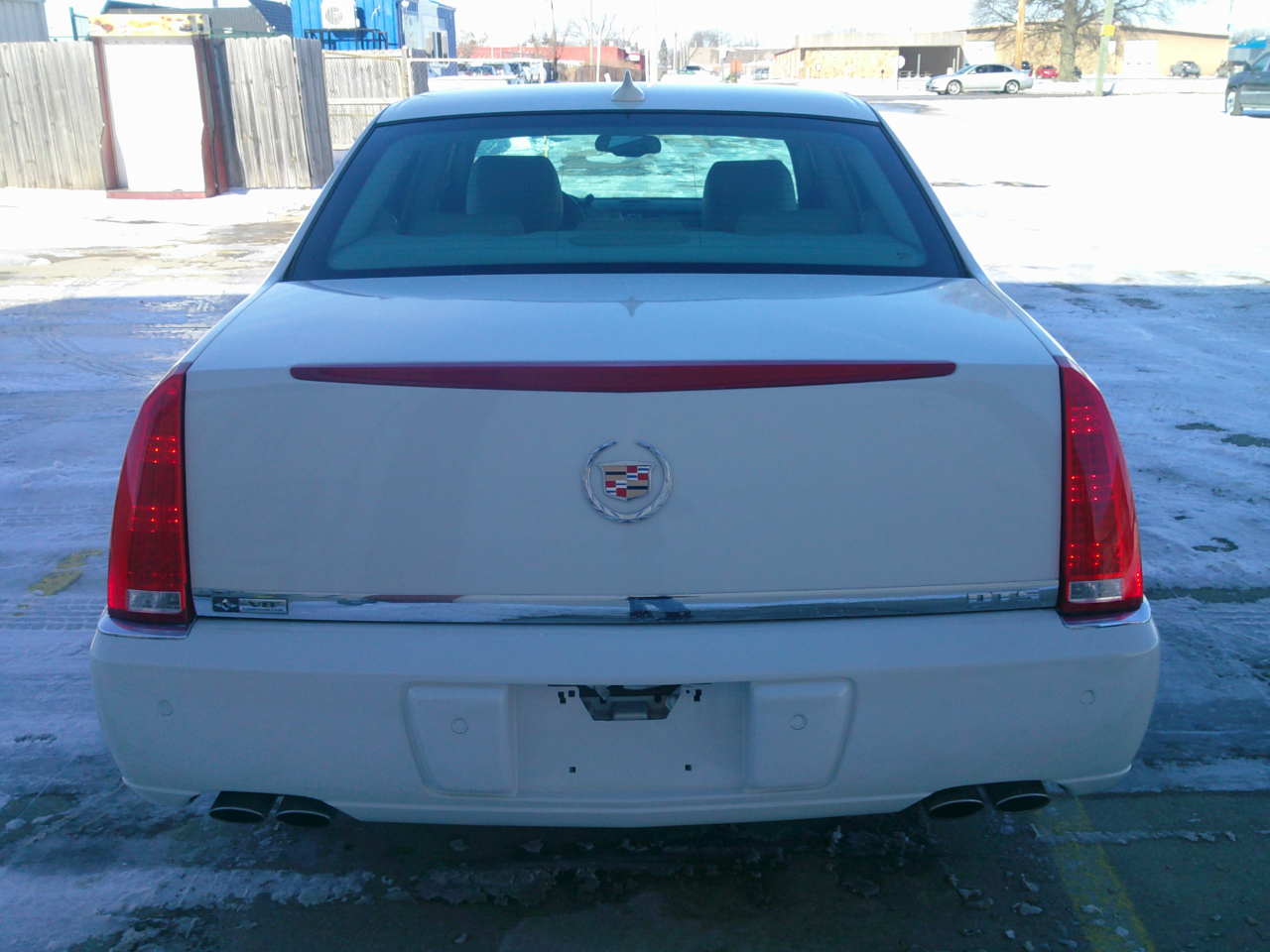 Cadillac DTS Premium w/ Navi 2011
