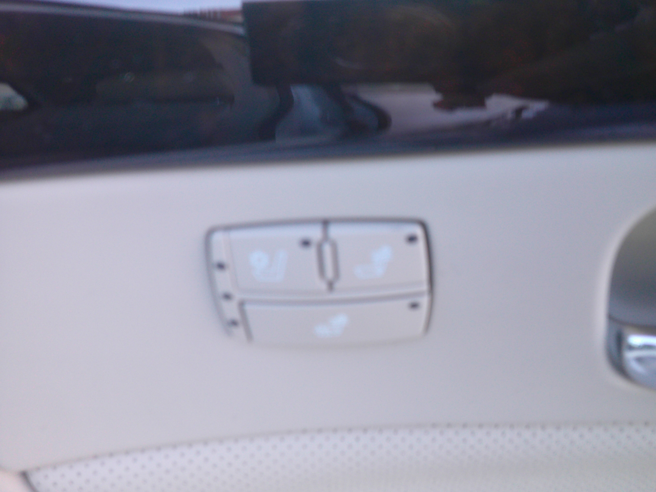 Cadillac DTS Premium w/ Navi 2011