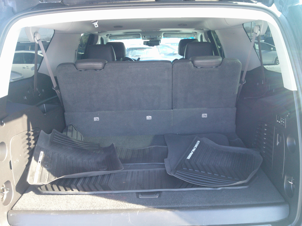 Cadillac Escalade ESV Luxury 4WD 2015