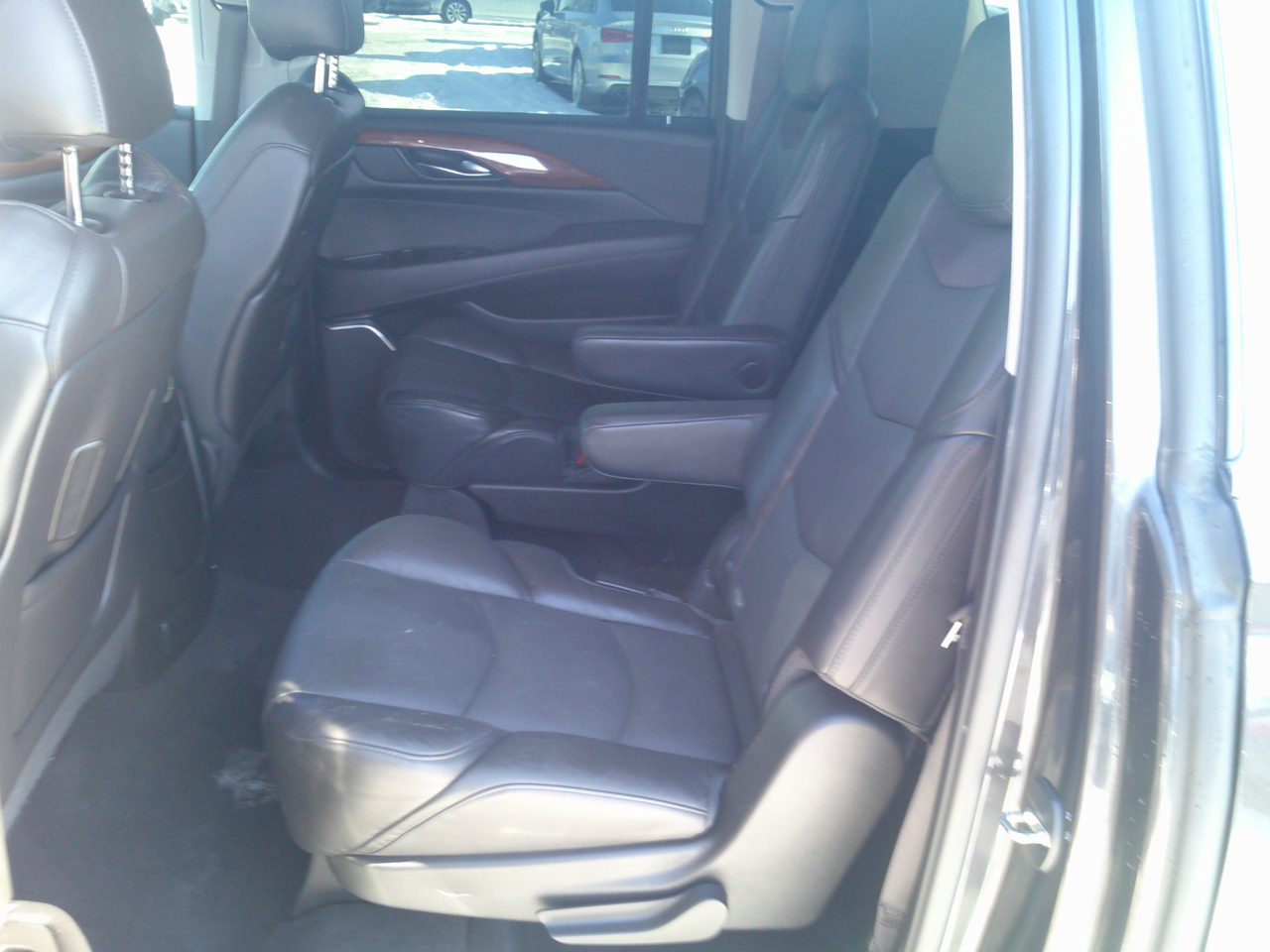 Cadillac Escalade ESV Luxury 4WD 2015