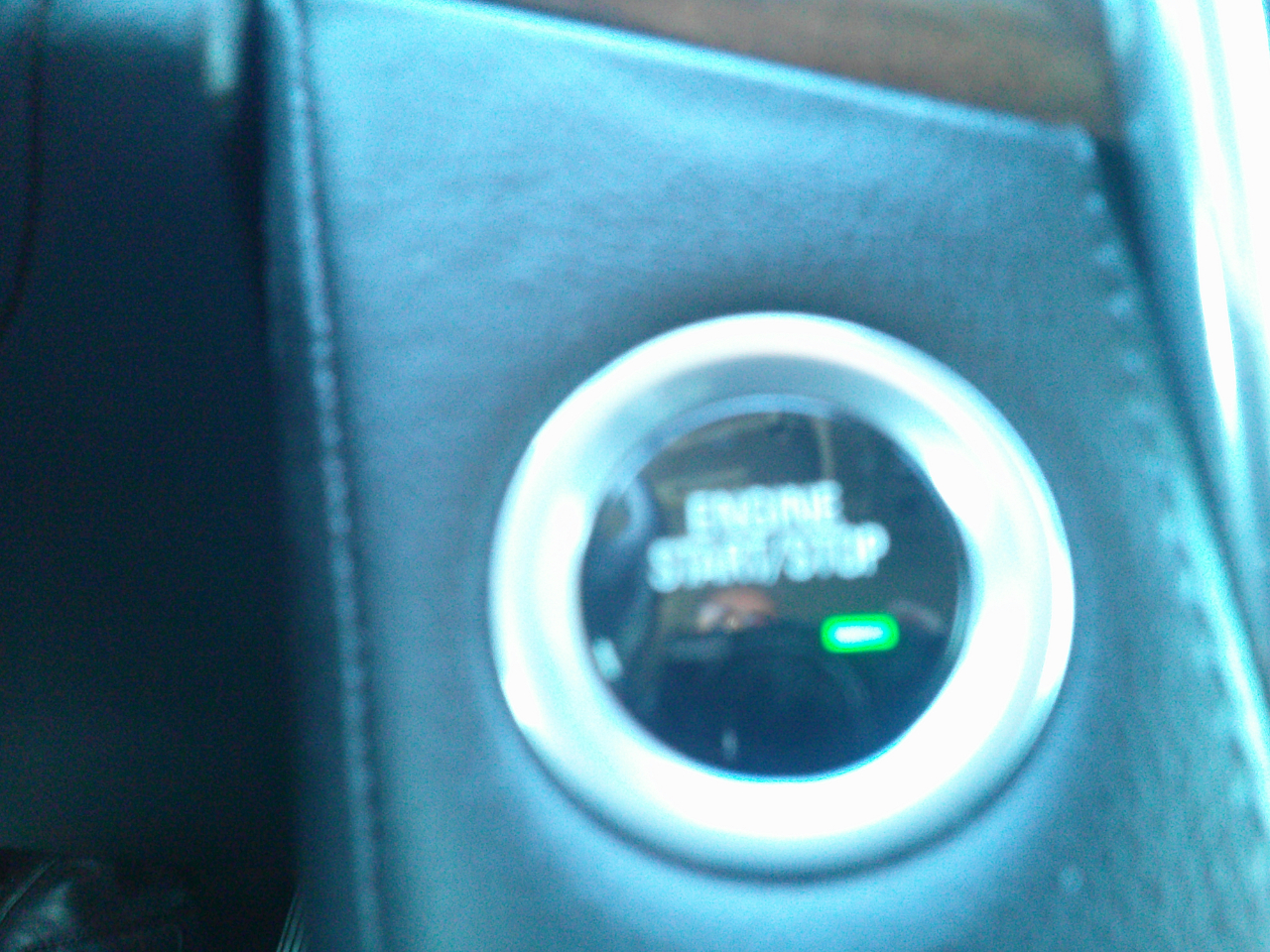 Cadillac Escalade ESV Luxury 4WD 2015