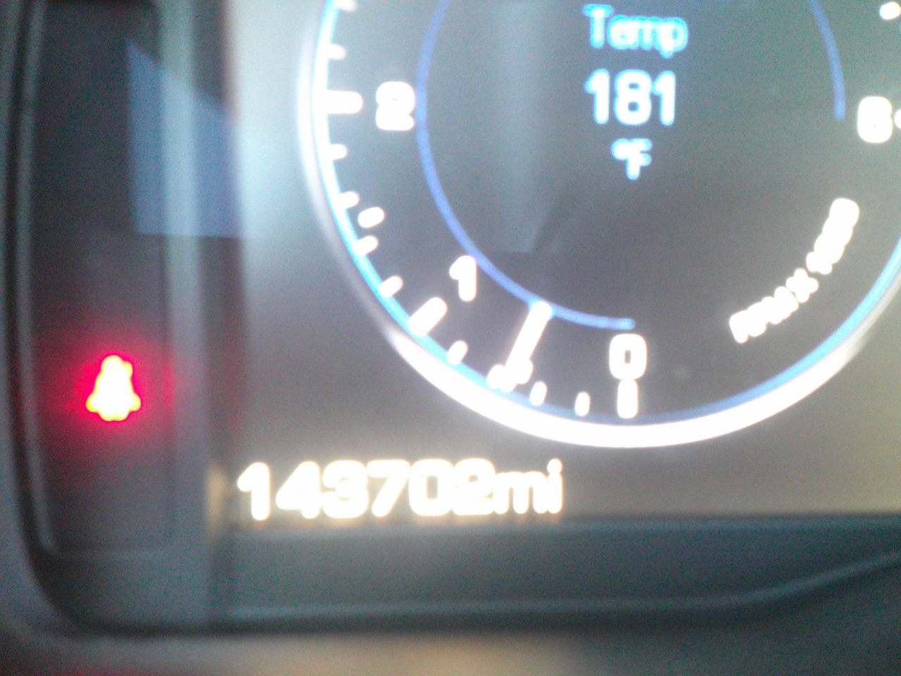 Cadillac Escalade ESV Luxury 4WD 2015