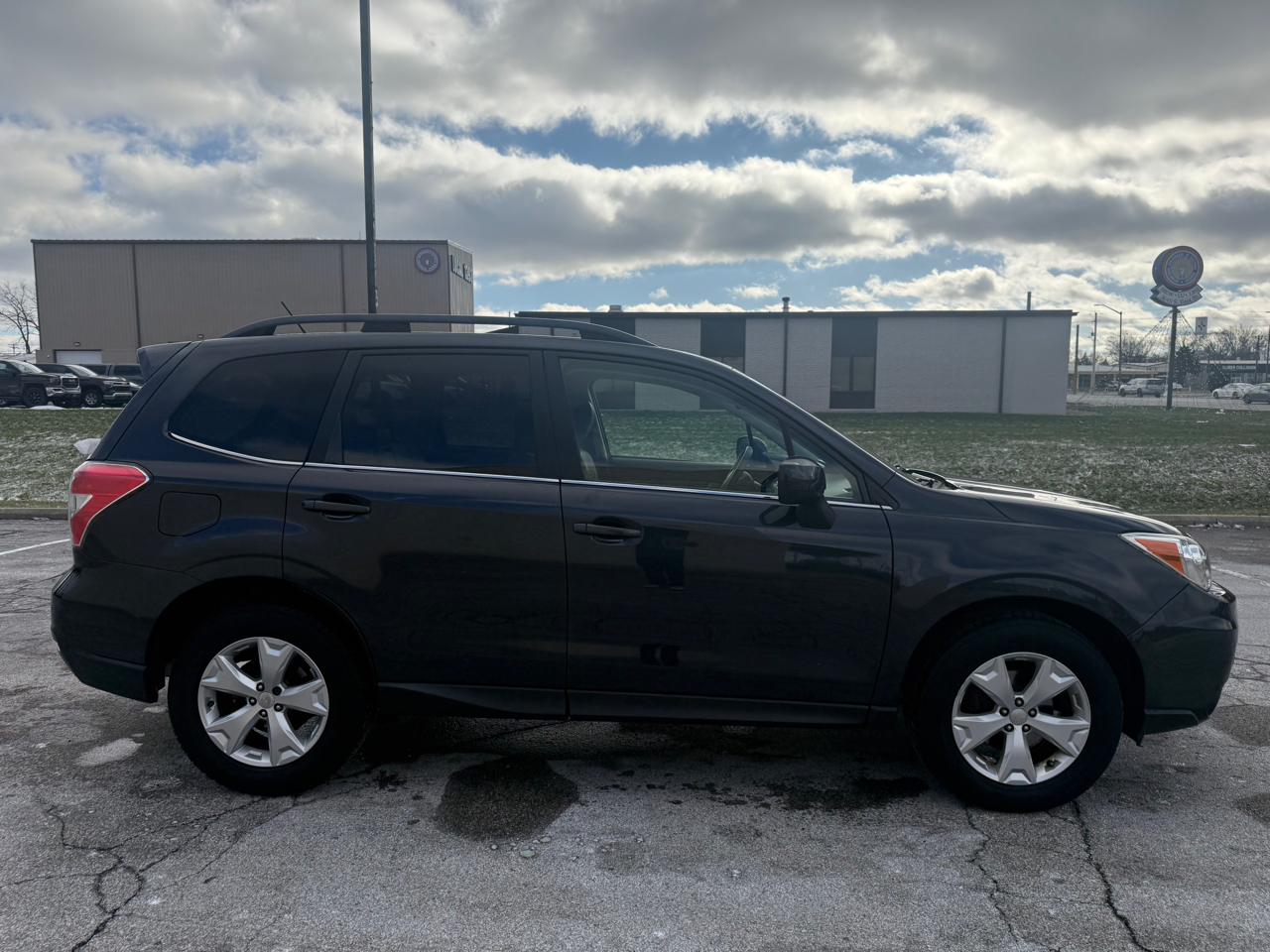Subaru Forester 2.5i Limited 2014