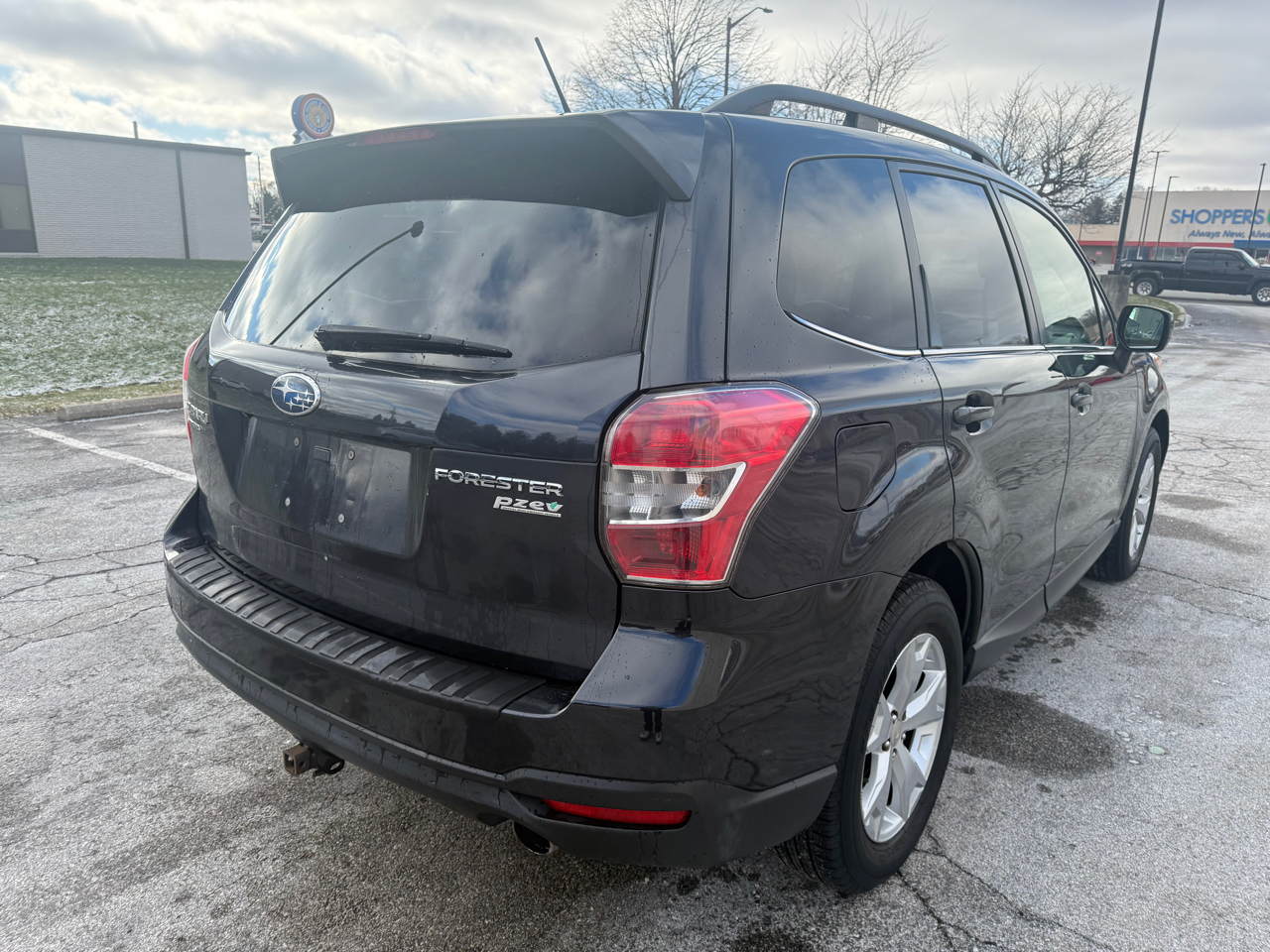 Subaru Forester 2.5i Limited 2014