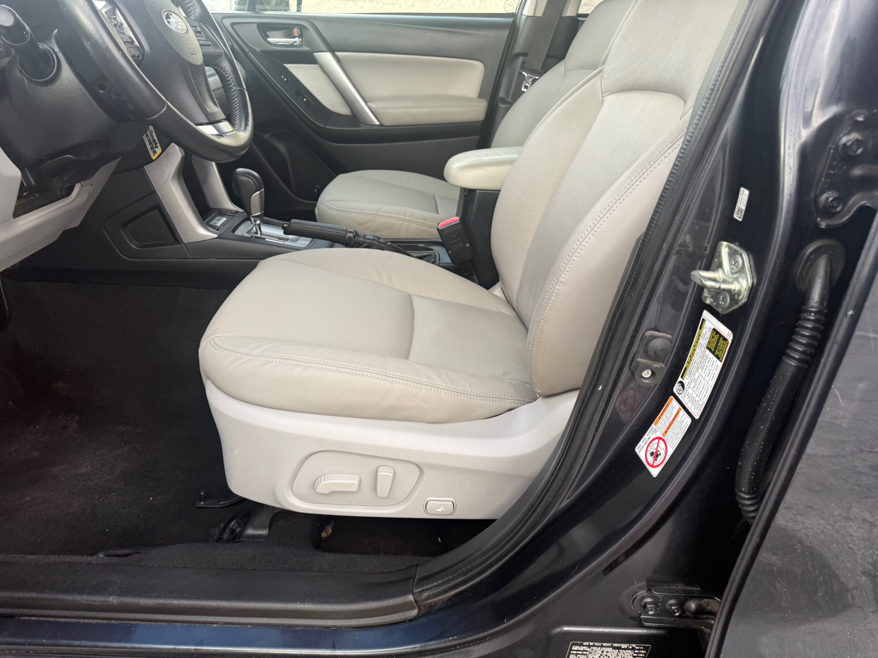 Subaru Forester 2.5i Limited 2014