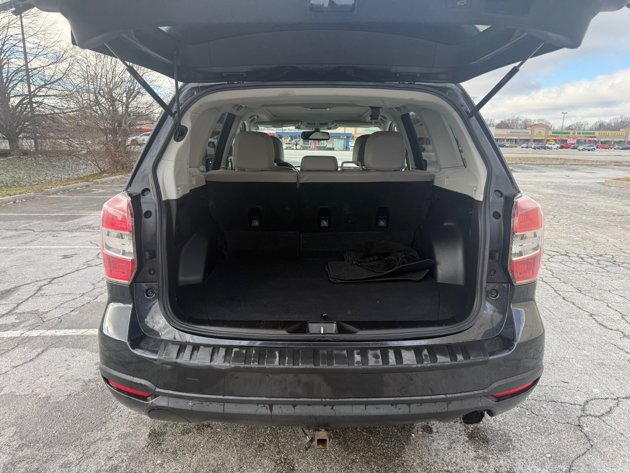 Subaru Forester 2.5i Limited 2014