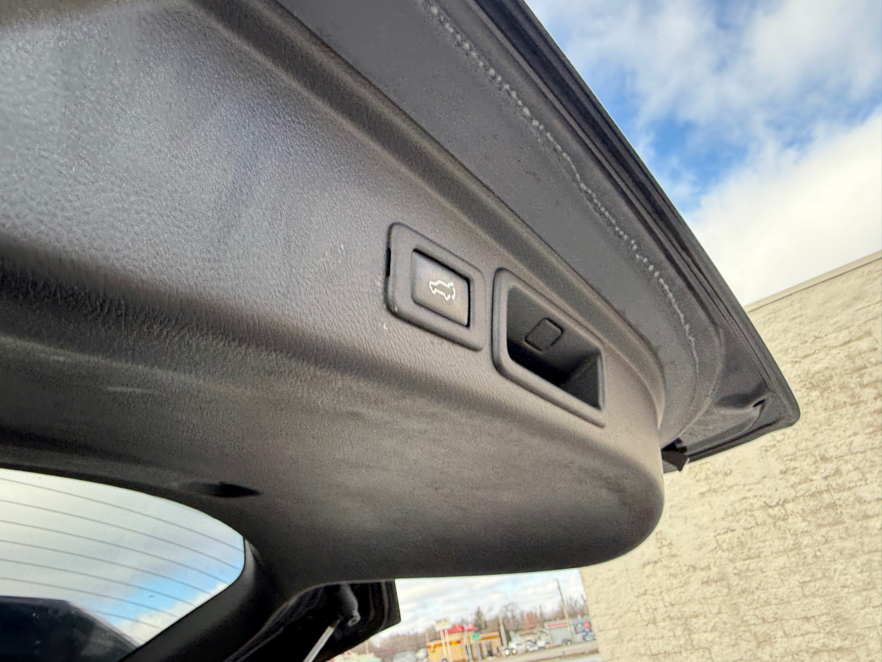 Subaru Forester 2.5i Limited 2014