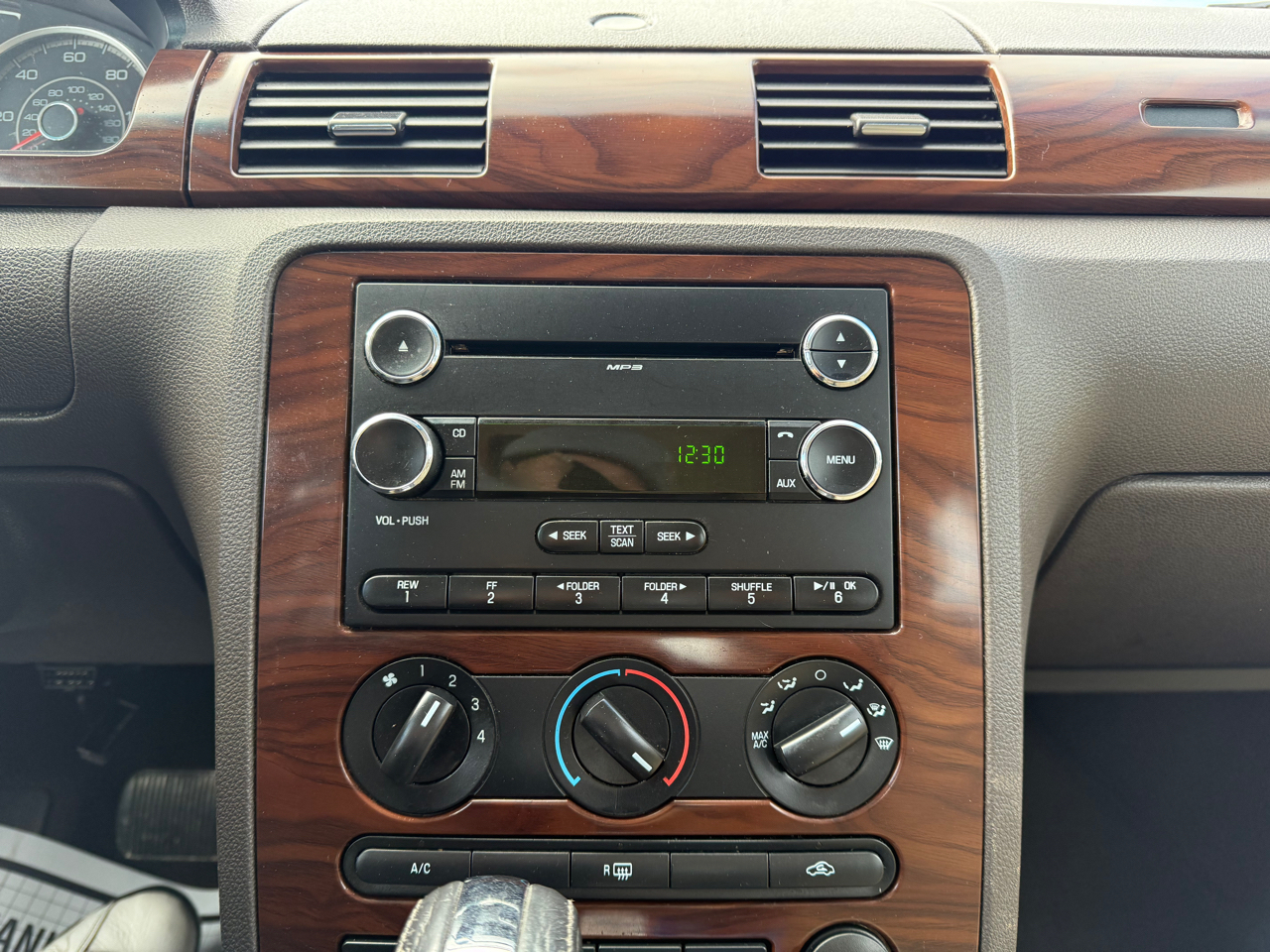 Ford Taurus SEL 2008