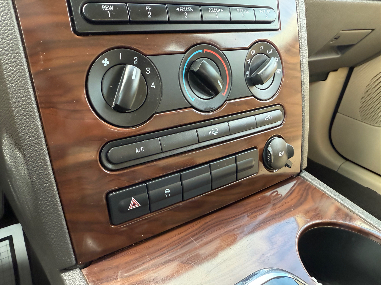 Ford Taurus SEL 2008